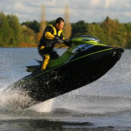 Tranquil For 8 Guests Вилла Boussu-lez-Walcourt