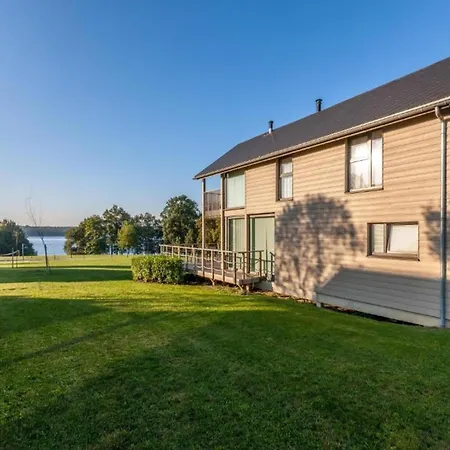 Вилла Tranquil For 8 Guests Boussu-lez-Walcourt