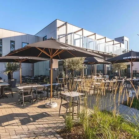 וילה Tranquil For 8 Guests *